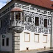 MĚSTO TŘEBÍČ: Malovaný dům na Karlově náměstí
