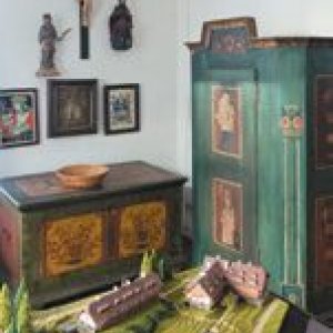 MUZEUM ŠUMAVY ŽELEZNÁ RUDA: Šumavský malovaný nábytek