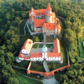 Státní hrad Bouzov Státní hrad Bouzov