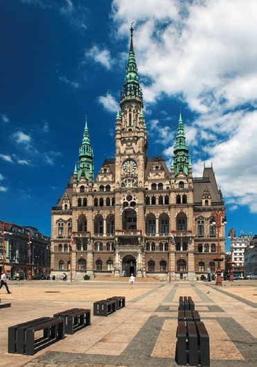 LIBERECKÝ KRAJ : Radnice města Liberec