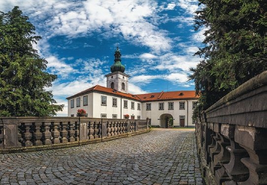 LIBERECKÝ KRAJ : Zámek Zákupy