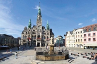 STATUTÁRNÍ MĚSTO LIBEREC: Neptunova kašna - autor: M. Drahoňovský