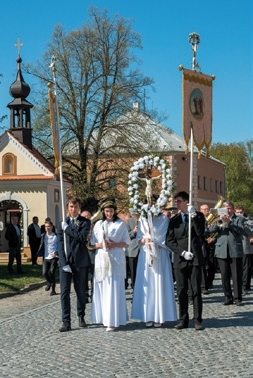 OBEC BOHUŇOVICE: Folklórní slavnosti Matičky