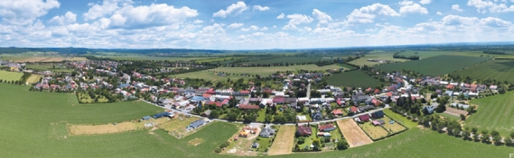 OBEC BOHUŇOVICE: Letecký snímek Bohuňovíc, autor: Irena Talpová