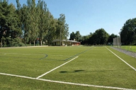 OBEC BOHUŇOVICE: Hřiště s umělým povrchem