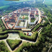 MĚSTO JAROMĚŘ: 