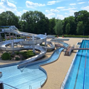 AREÁL FLOŠNA HRADEC KRÁLOVÉ: -