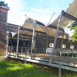 AREÁL FLOŠNA HRADEC KRÁLOVÉ: -